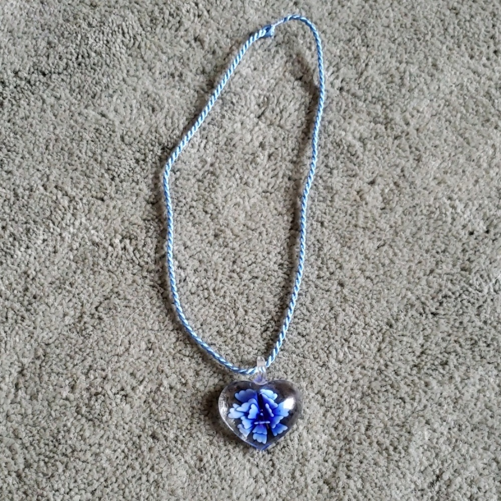 NWOT blue glass pendant with fabric chain